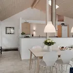 Semesterbostad Thorwith - 150m From The Sea By Interhome *