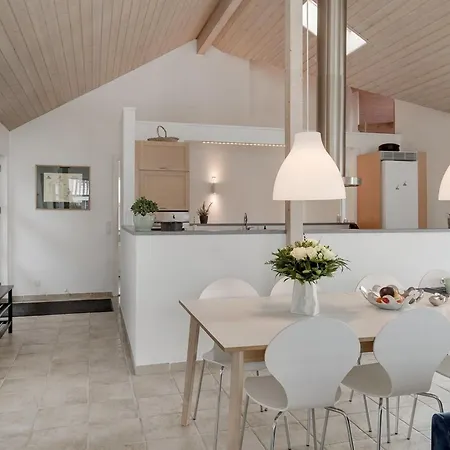 Vakantiehuis Thorwith - 150m From The Sea By Interhome *