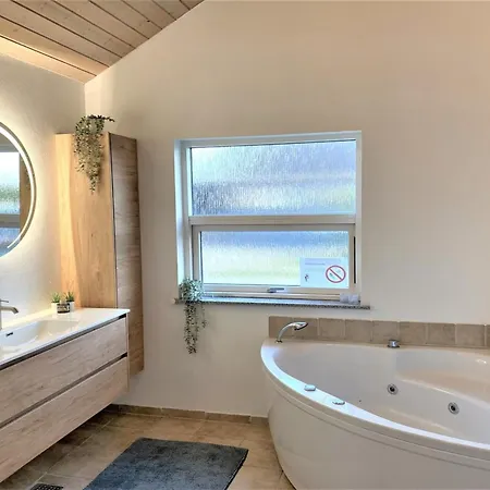 Thorwith - 150m From The Sea By Interhome Otterup