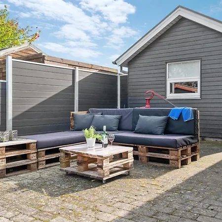 Thorwith - 150m From The Sea By Interhome